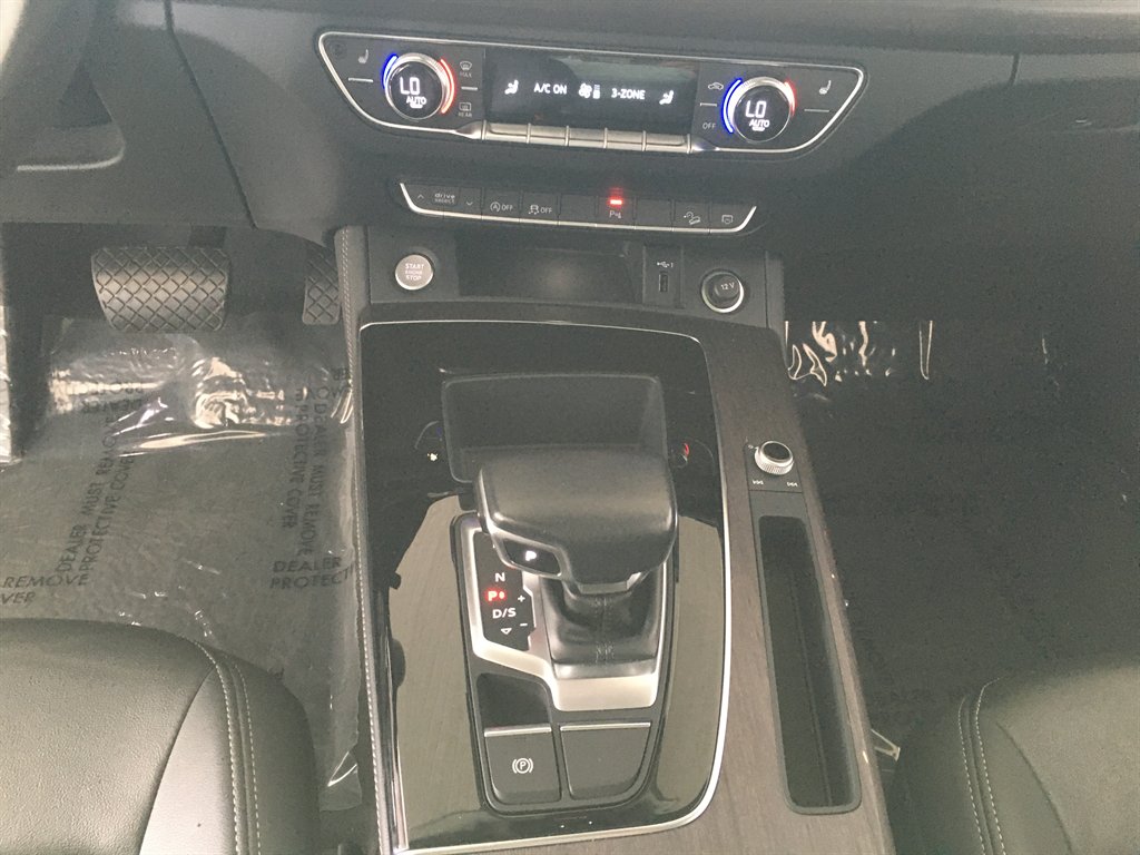 2021 Audi Q5 Premium Plus - Photo 20