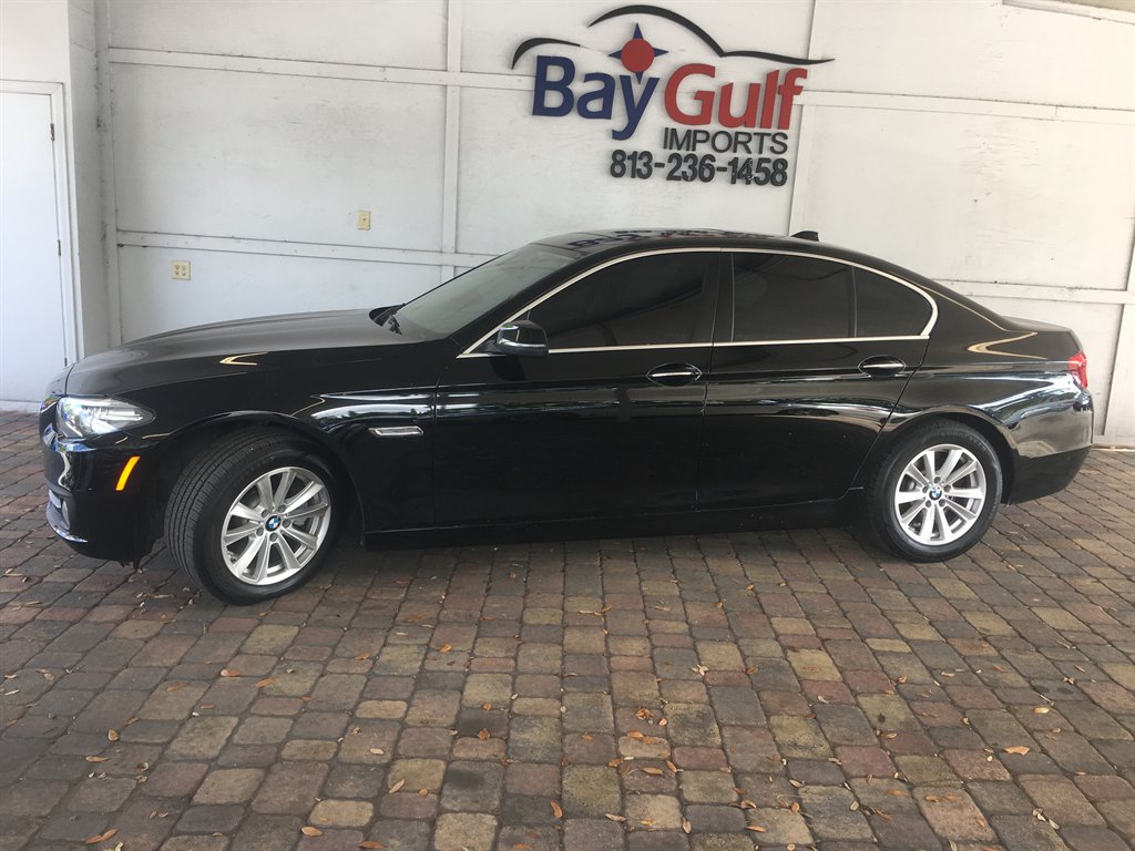 2015 BMW 5 Series 528i Sedan's photo